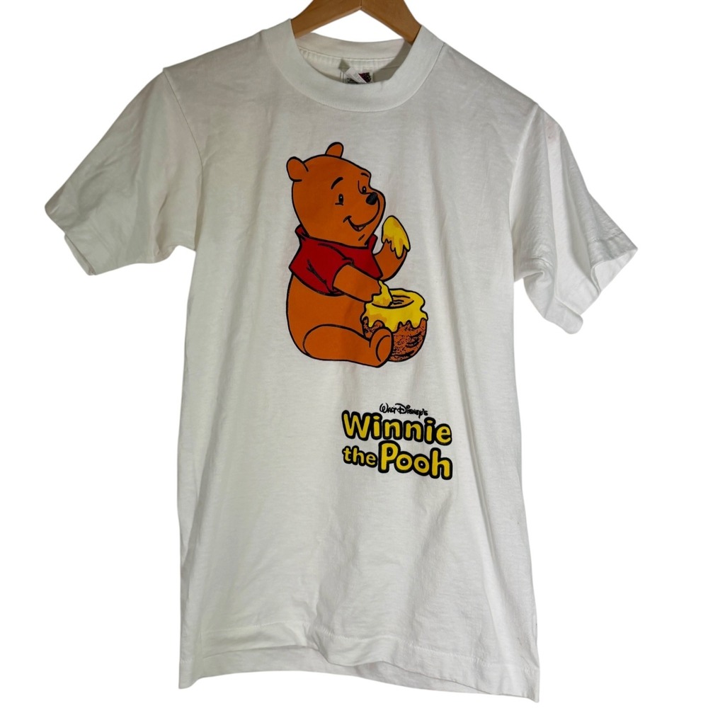 Vintage Fruit Of The Loom 90's Winnie The Pooh Graphic T Shirt USA Small